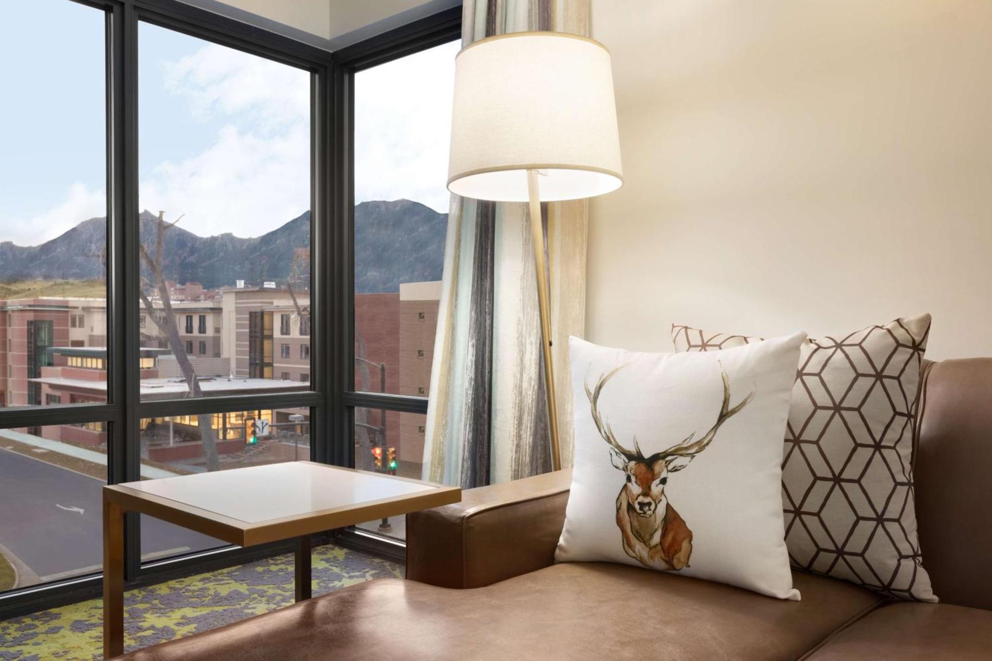 Embassy Suites By Hilton Boulder Eksteriør bilde