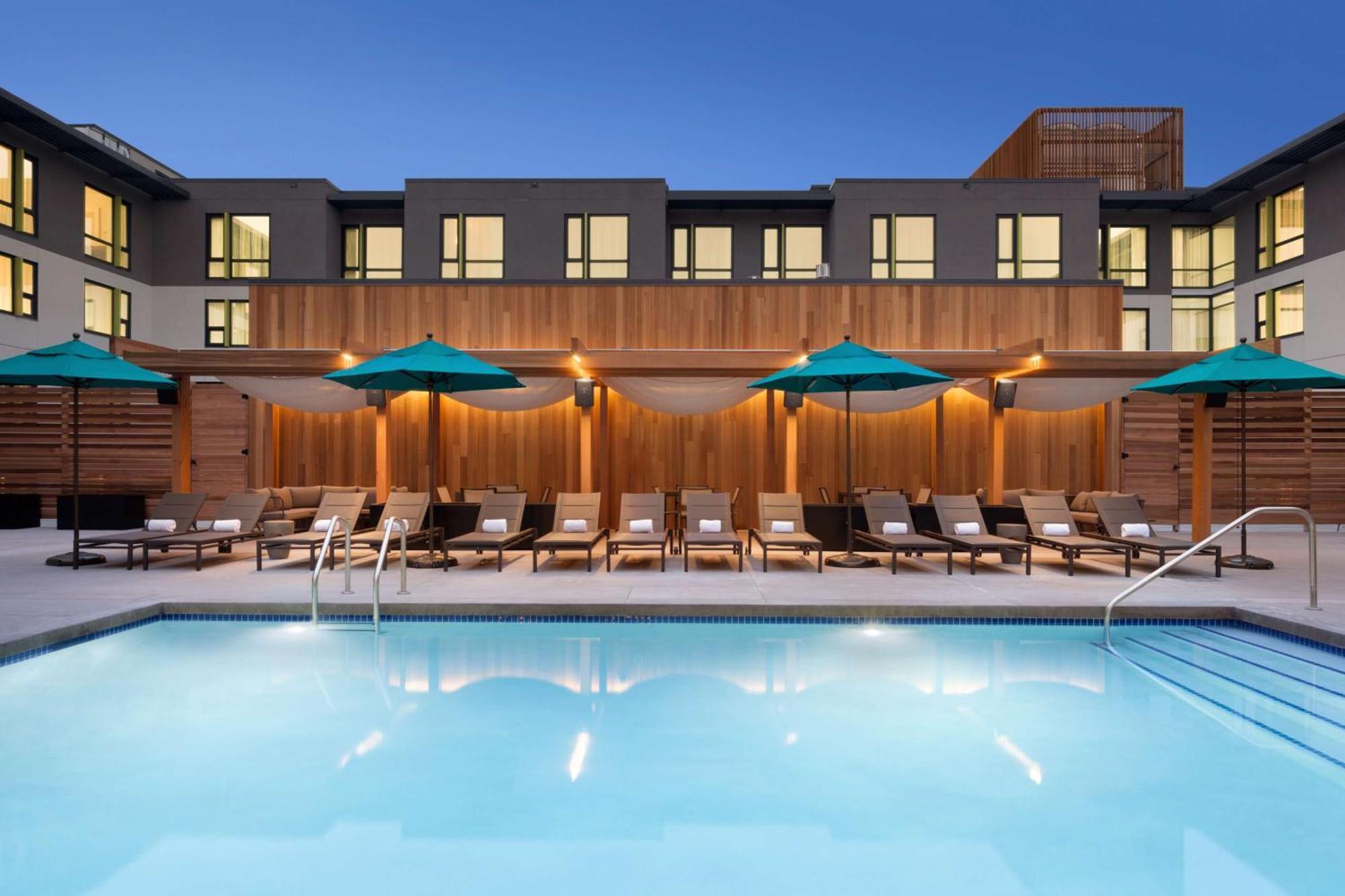 Embassy Suites By Hilton Boulder Eksteriør bilde
